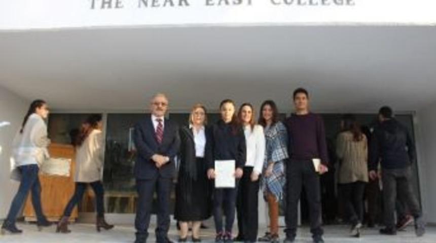 Cambridge&rsquo;den, Yakın Doğu Koleji &Ouml;ğrencisine Birincilik