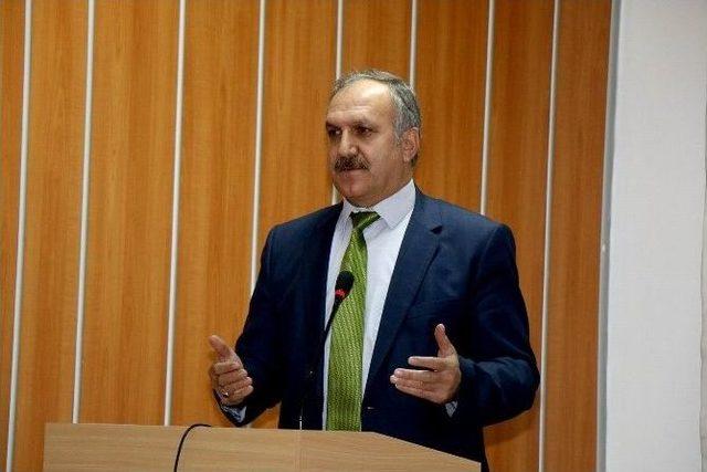 Sivas&rsquo;ta &rsquo;felsefe İle D&uuml;ş&uuml;nmek&rsquo; Adlı S&ouml;yleşi D&uuml;zenlendi 1