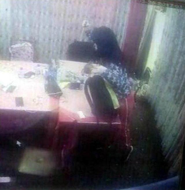 Silivri'de Öldürülen Kadının Cinayet Şüphelisi Intihar Etti (2) Yeniden