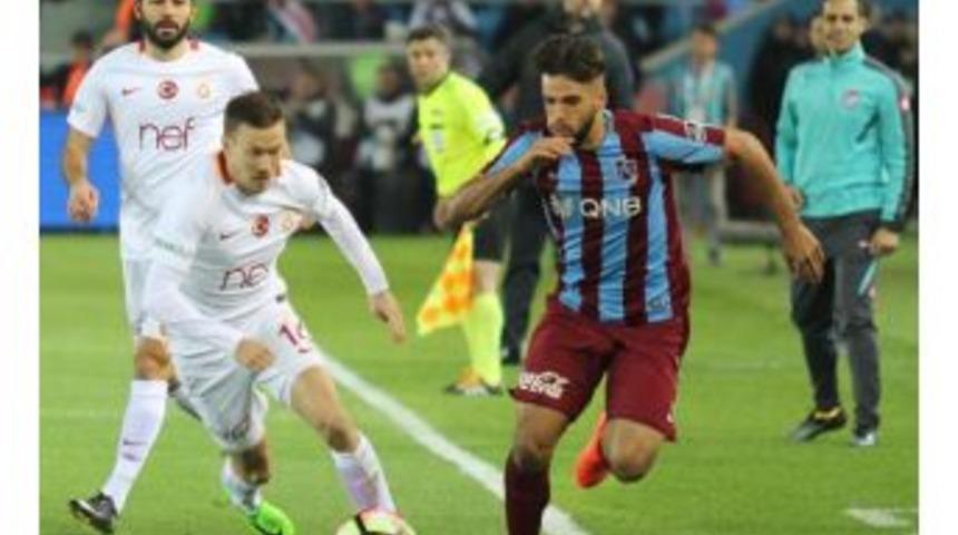 Trabzonsporlu Mas Milli Takımda Sakatlandı
