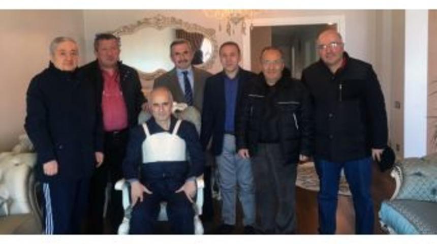 Başhekim &Ouml;zt&uuml;rk&rsquo;e Giresun Basınından "ge&ccedil;miş Olsun" Ziyareti