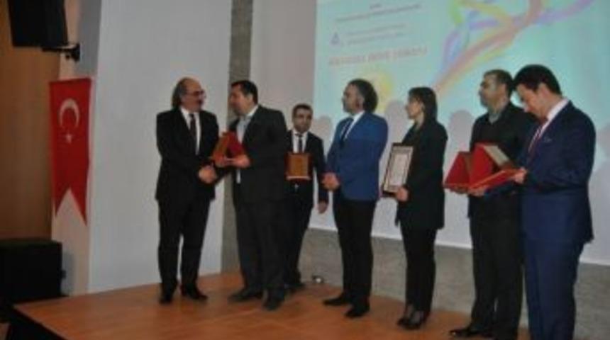 Adıyaman&rsquo;dan 2 Okul &lsquo;eğitimde Ve &Ouml;ğretimde Yenilik&ccedil;ilik&rsquo; &Ouml;d&uuml;l&uuml; Aldı