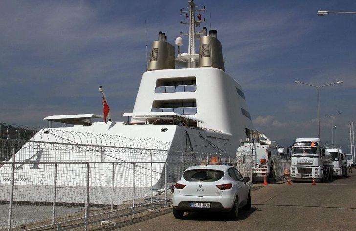 Rus İş Adamının Yatına 13 Tankerle 1 Milyon Tl’lik Yakıt İkmali Yapıldı G1