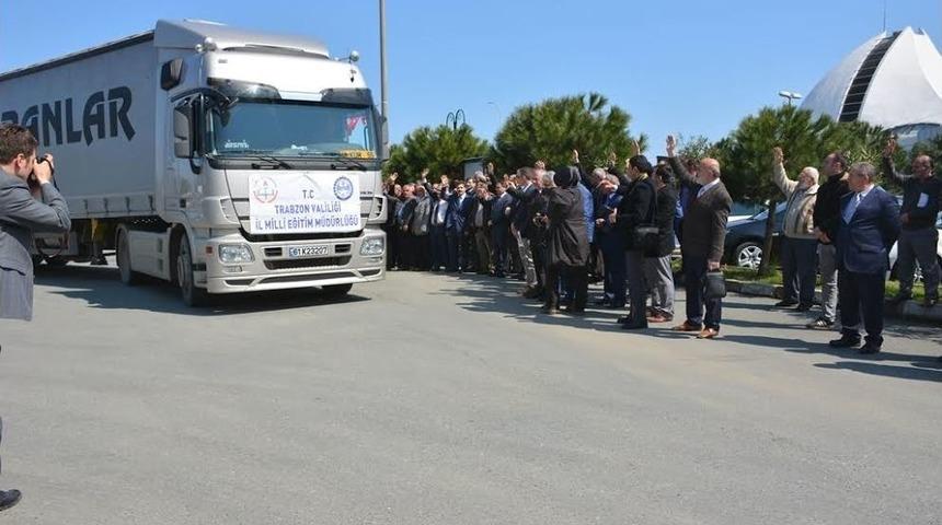 Trabzon&rsquo;dan Suriye&rsquo;ye 8 Tır Dolusu Yardım Malzemesi