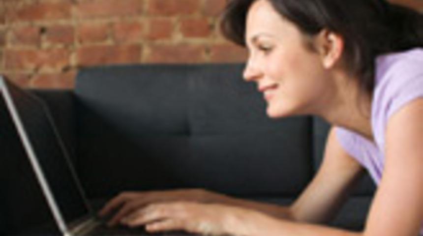 İnternette Aşk Başkadır!