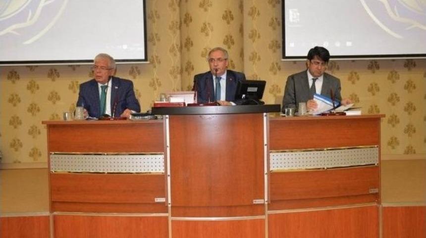 Vali Ahmet Hamdi Nayir: Şehirde Ne Varsa, K&ouml;yde De O Olacak