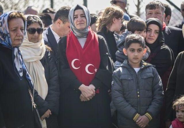 Bakan Kaya Üsküdar'da Park Açılışına Katıldı