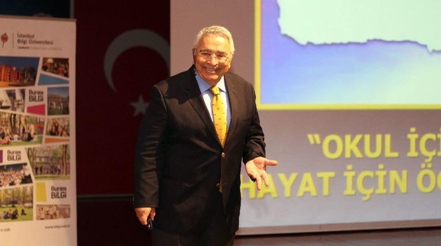 Sanko Okullarında “okul İçin Değil, Yaşam İçin Öğrenmeli” Konulu Söyleşi
