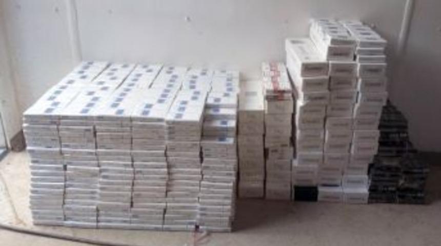 Antalya&rsquo;da 2 Bin Paket Ka&ccedil;ak Sigara Ele Ge&ccedil;irdi