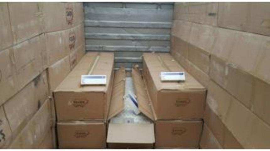 Kocaeli&rsquo;de 124 Bin 900 Paket Ka&ccedil;ak Sigara Yakalandı