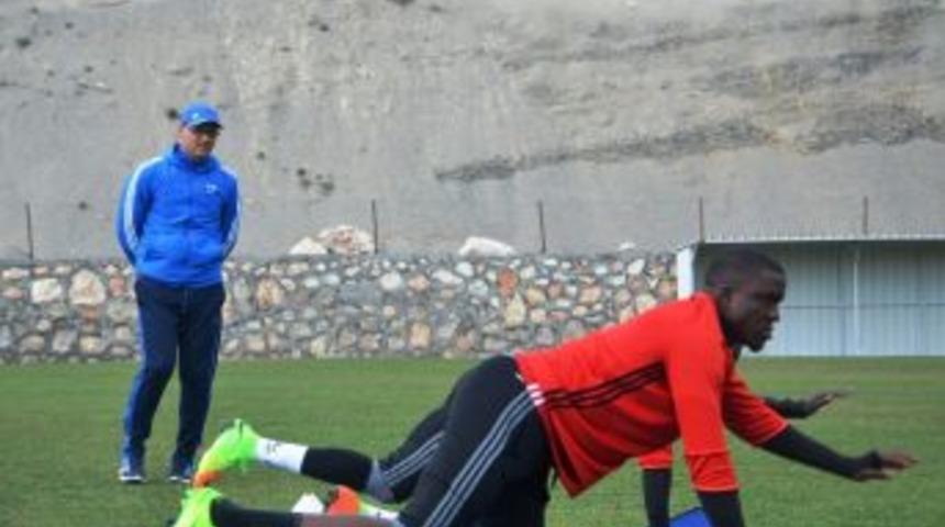 Evkur Yeni Malatyaspor, Doğu Derbisine 3 Puan Parolasıyla Hazırlanıyor