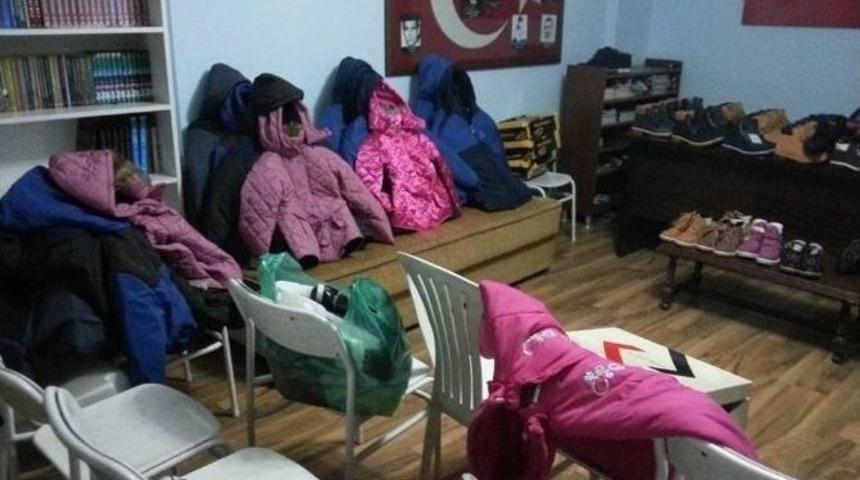 Cideli &Uuml;lk&uuml;c&uuml;lerden Anlamlı &Ccedil;alışma