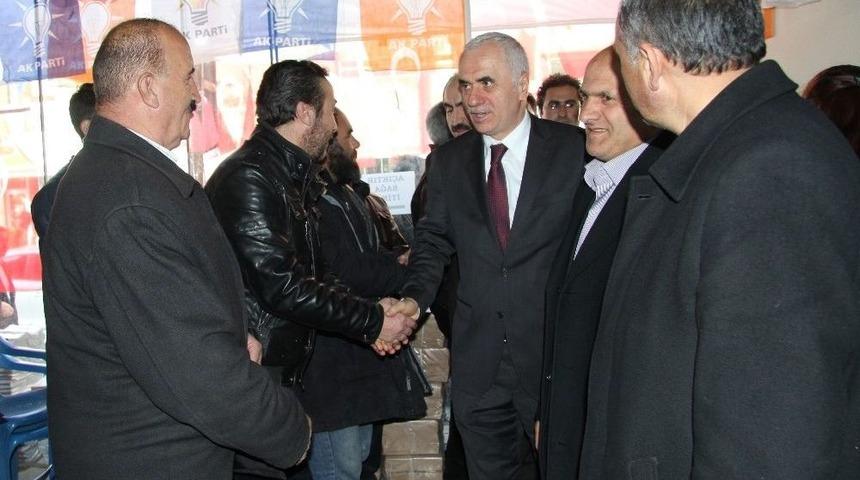 Ak Parti&rsquo;li Kaya Van&rsquo;da