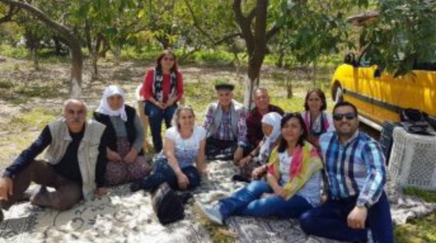 Ortaca&rsquo;da &ldquo;hayır G&ouml;n&uuml;ll&uuml;leri&rdquo; Referandum &Ccedil;alışmalarına Devam Ediyor