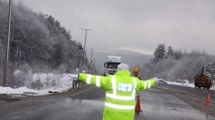 Bolu Dağı&rsquo;nda Kar Lastiği Uygulaması