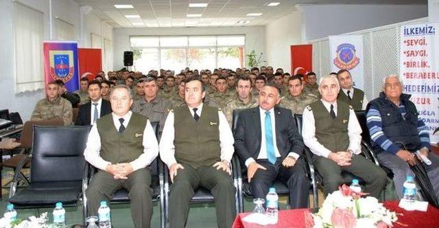 Er Ve Erbaşlara ‘iş Bulma Beceresi’ Eğitimi