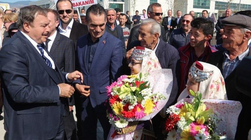 Bakan Eroğlu Demirci&rsquo;de