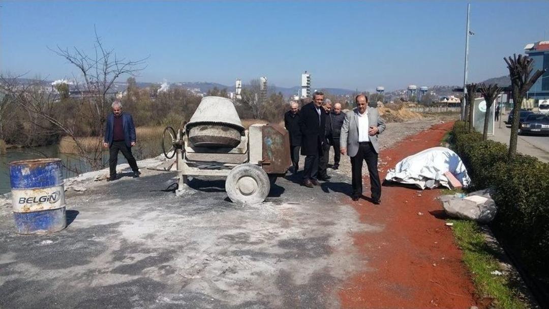 Demirtaş, G&uuml;l&uuml;&ccedil;&rsquo;&uuml; Şantiyeye &Ccedil;evirdi