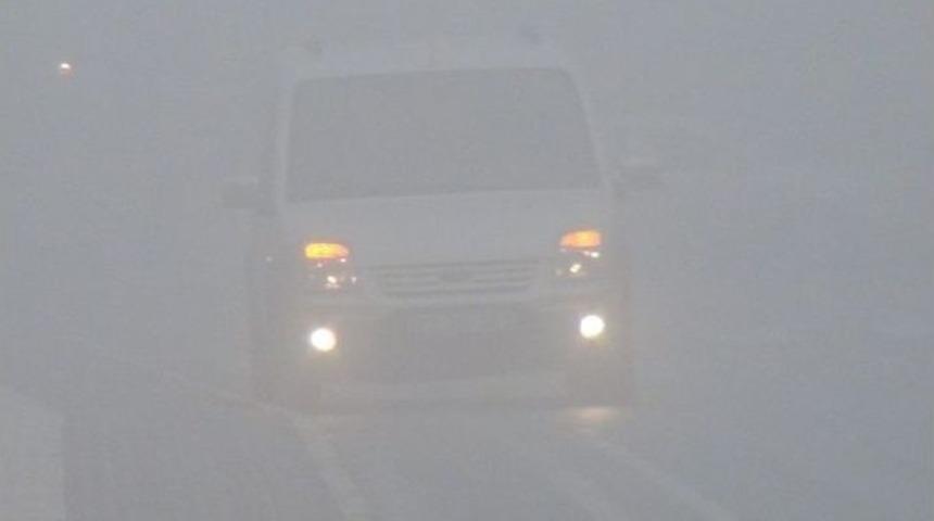 Mardin&rsquo;de Yoğun Sis Hayatı Olumsuz Etkiliyor