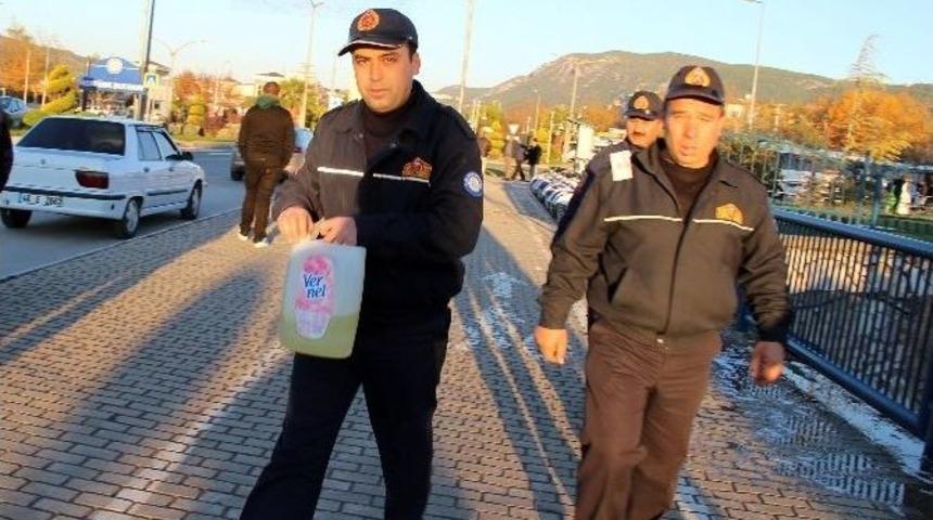 Kendini Yakmaya &Ccedil;alıştı