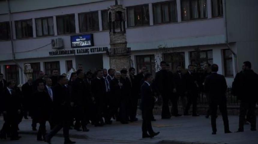 Yıldırım'dan Kılı&ccedil;daroğlu'na: &Ouml;nce 'evet' Oyu Verenler Haindir C&uuml;mlesinin Hesabını Ver (3)