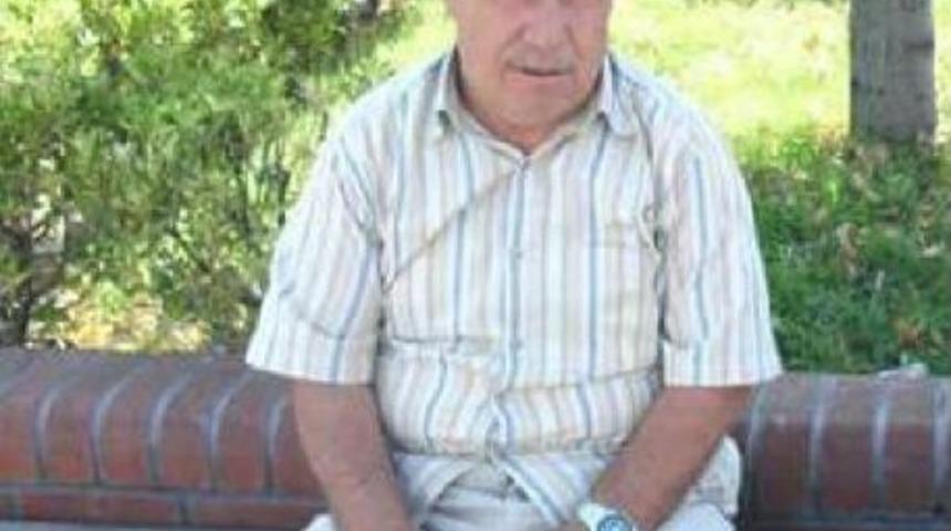 Yavru G&uuml;vercini Kurtarmak Isterken &Ccedil;atıdan D&uuml;ş&uuml;p &Ouml;ld&uuml;