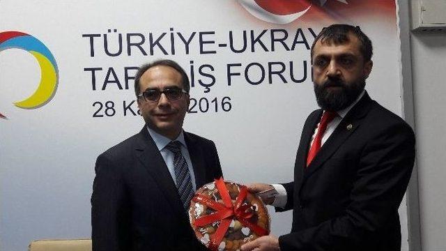 Ukraynalılar Kayısı &Ccedil;ok Sevdi 1