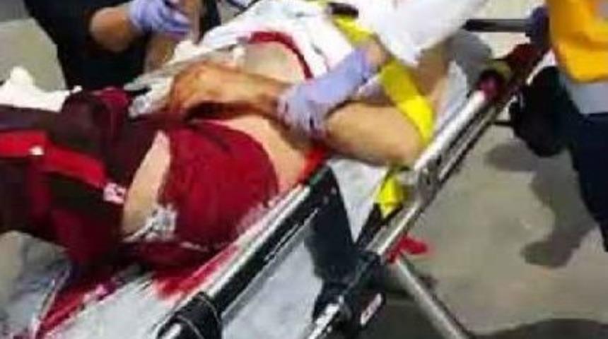 Dip&ccedil;iğiyle Yılanı &Ouml;ld&uuml;rmek Istediği T&uuml;fek Ateş Aldı, &Ouml;ld&uuml;