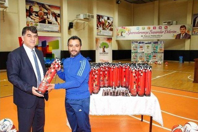 Şehitkamil’den Spora Destek Takdir Topluyor