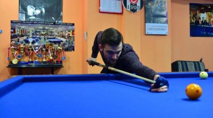 Erbaa'lı Arda'nın Hedefi Bilardoda D&uuml;nya Şampiyonluğu