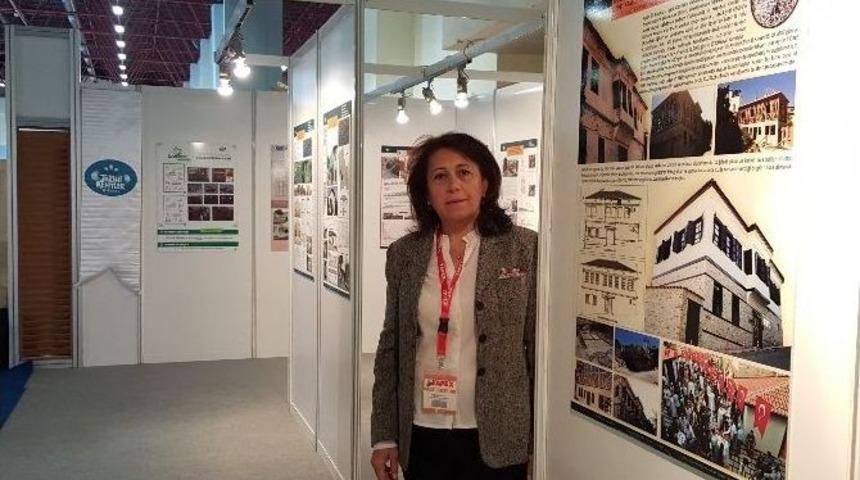 Tarihi Kentler Birliği&rsquo;nden Kuşadası Belediyesi&rsquo;ne Başarı &Ouml;d&uuml;l&uuml;