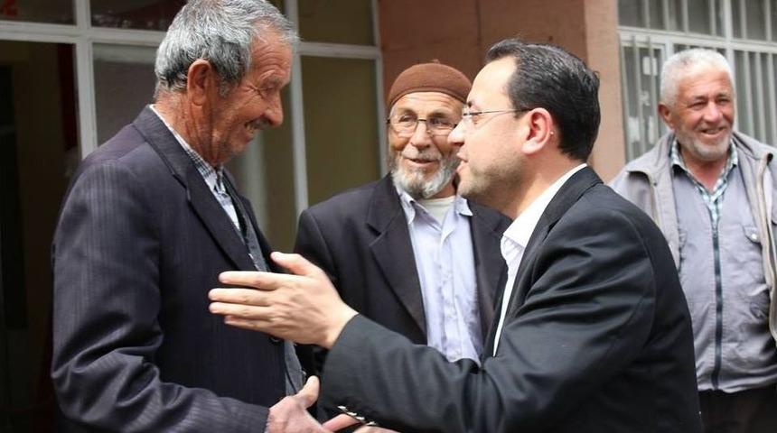 Milletvekili Gizligider, Referandum &Ccedil;alışmalarına Derinkuyu İle Devam Etti