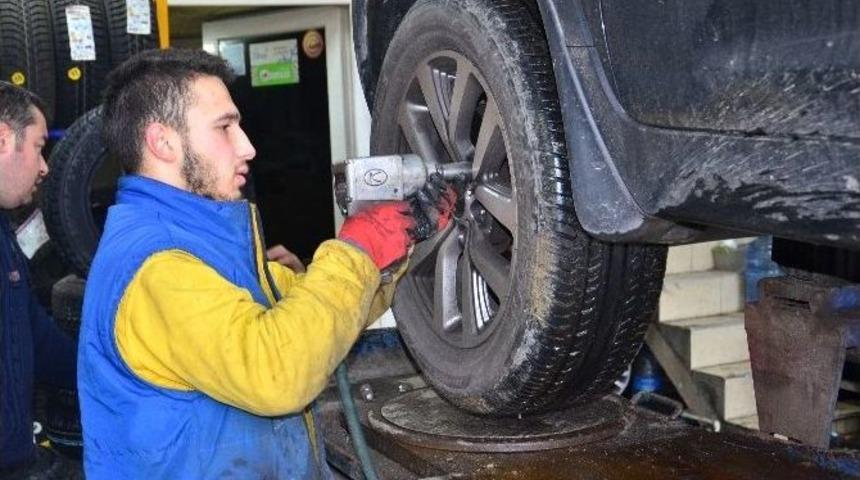 Zorunlu Kış Lastiği Uygulaması Başladı