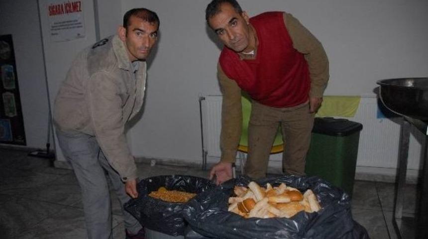 &Ouml;zel Okuldan Anlamlı Kampanya