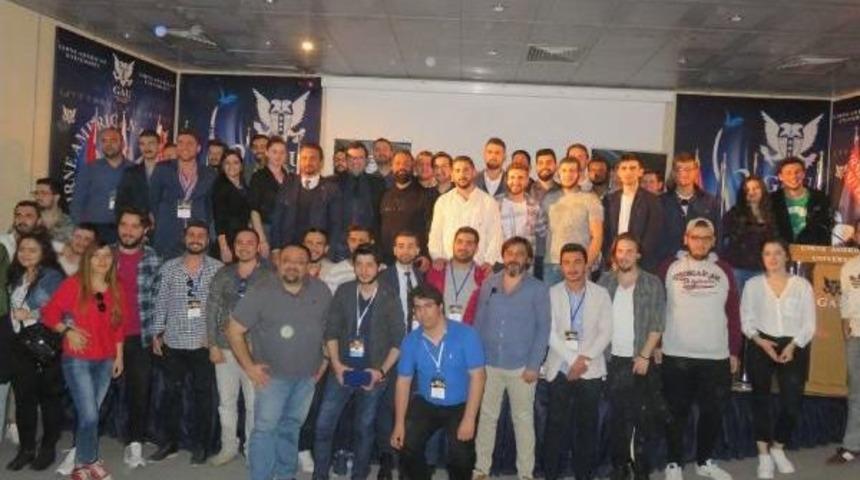 "sosyal Medya Hesaplarınızdan Sizi Dinliyorlar"