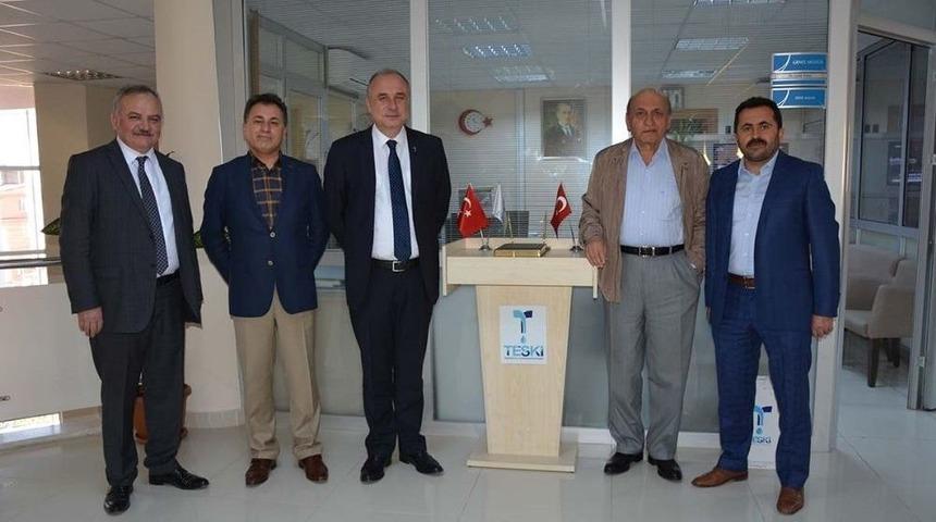 Vakıflar Eski Genel M&uuml;d&uuml;r&uuml; &Uuml;nver&rsquo;den Genel M&uuml;d&uuml;r Başa&rsquo;ya Ziyaret