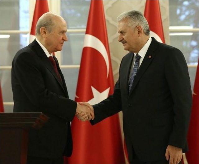 Başbakan Yıldırım-bah&ccedil;eli G&ouml;r&uuml;şmesi Sona Erdi 1