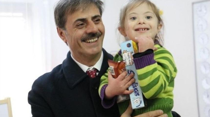 Başkan Alemdar&rsquo;dan &Ouml;zel Eğitim Anaokulu&rsquo;na Ziyaret