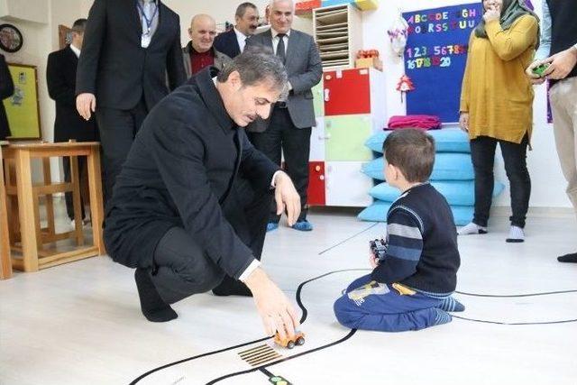 Başkan Alemdar&rsquo;dan &Ouml;zel Eğitim Anaokulu&rsquo;na Ziyaret 1