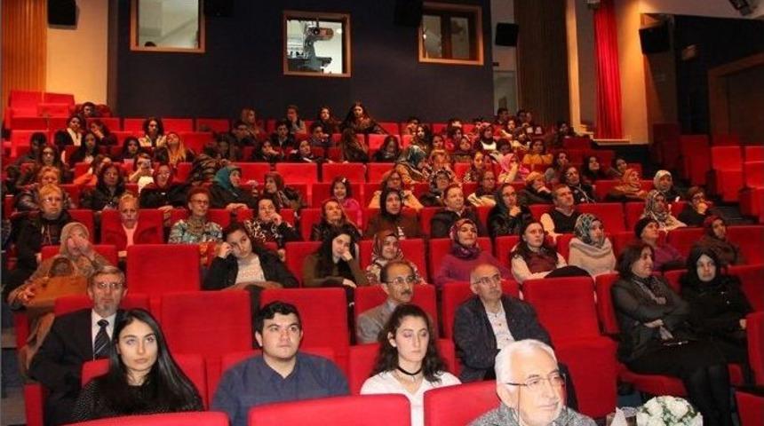 &lsquo;&ccedil;ocukluktan Erişkine Kalp Ve Damar Hastalıklarından Korunma&rsquo; Konulu Konferans D&uuml;zenlendi