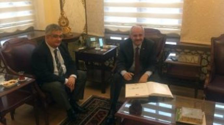 Niğde Valisi Peynircioğlu&rsquo;ndan Vali Pekmez&rsquo;e Ziyaret