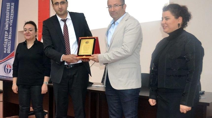 &Ouml;ğrencilere Altın &Ouml;ğ&uuml;tler