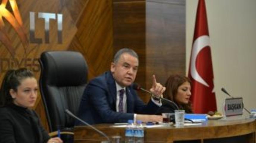 Konyaaltında Yılın Son Meclis Toplantısı