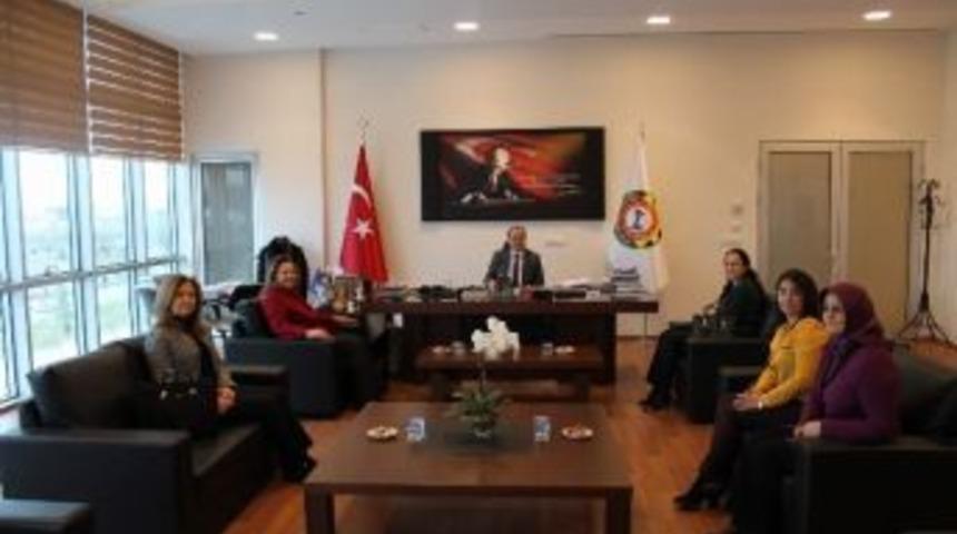İş Kadınlarından Başkan Serteser&rsquo;e Ziyaret