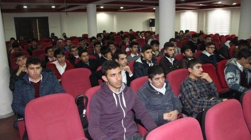 Yazar Ballı, Okuyucularıyla Buluştu