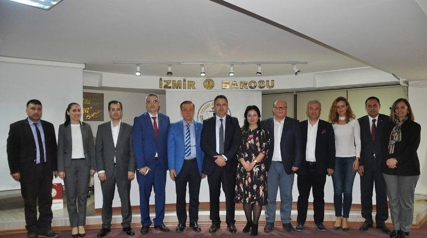 İzmir Barosundan &rsquo;hayvan Hakları&rsquo; Paneli