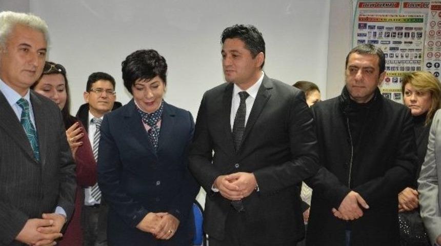 Aliağa&rsquo;daki S&uuml;r&uuml;c&uuml; Kursu 5. Yılını Kutladı