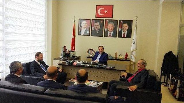 Gazeteci Fatih Tezcan Gençlerin Sorularını Yanıtladı