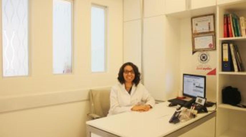 Diş Eti Kanamasına Karşı D&uuml;zenli Ağız Bakımı Şart