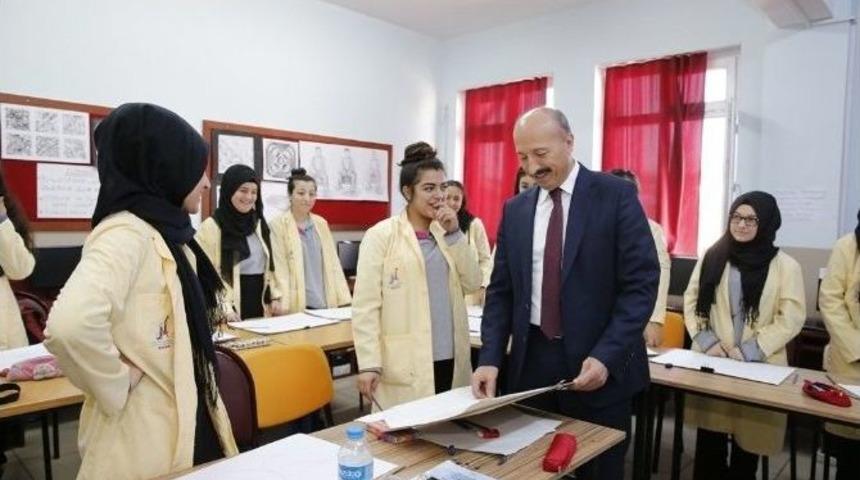 Başkan Altunay&rsquo;dan Okul Ziyaretleri